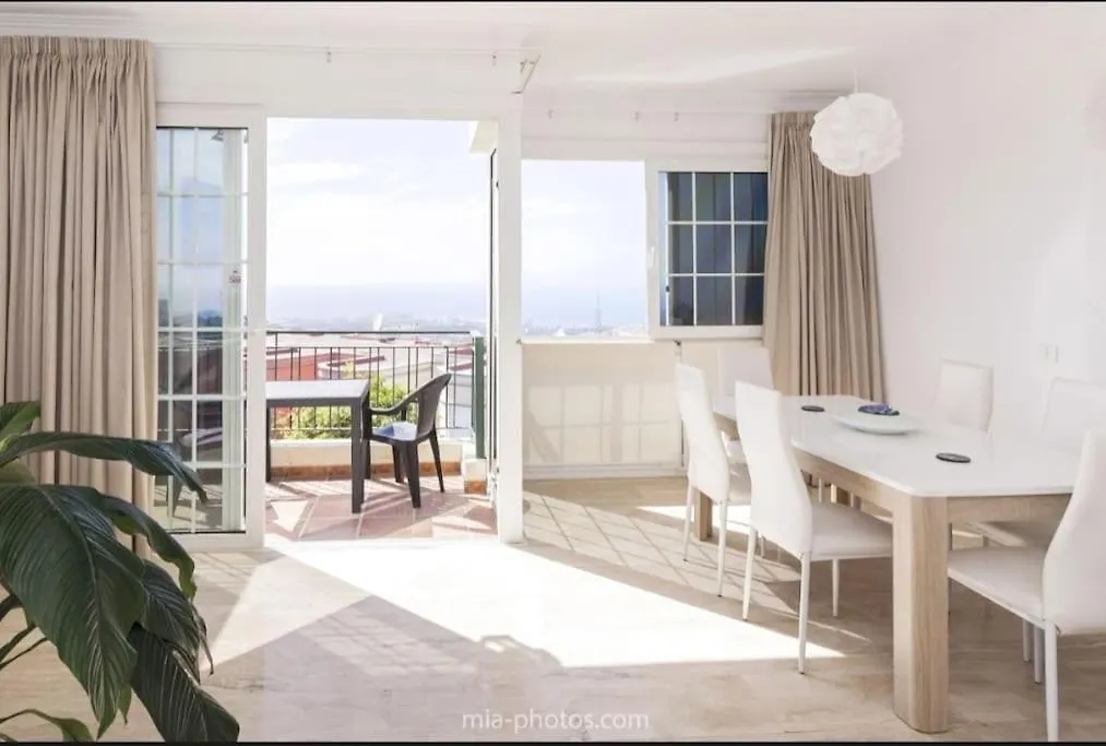Private Pool 'Villa Vibe Tenerife' Sunset & Ocean View Chayofa Ferienhaus