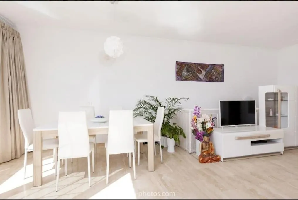 Private Pool 'Villa Vibe Tenerife' Sunset & Ocean View Chayofa 0*,  Spanien