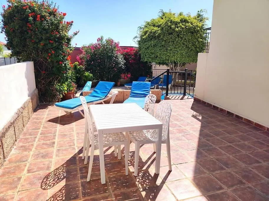 Private Pool 'Villa Vibe Tenerife' Sunset & Ocean View Chayofa 0*,  Spanien